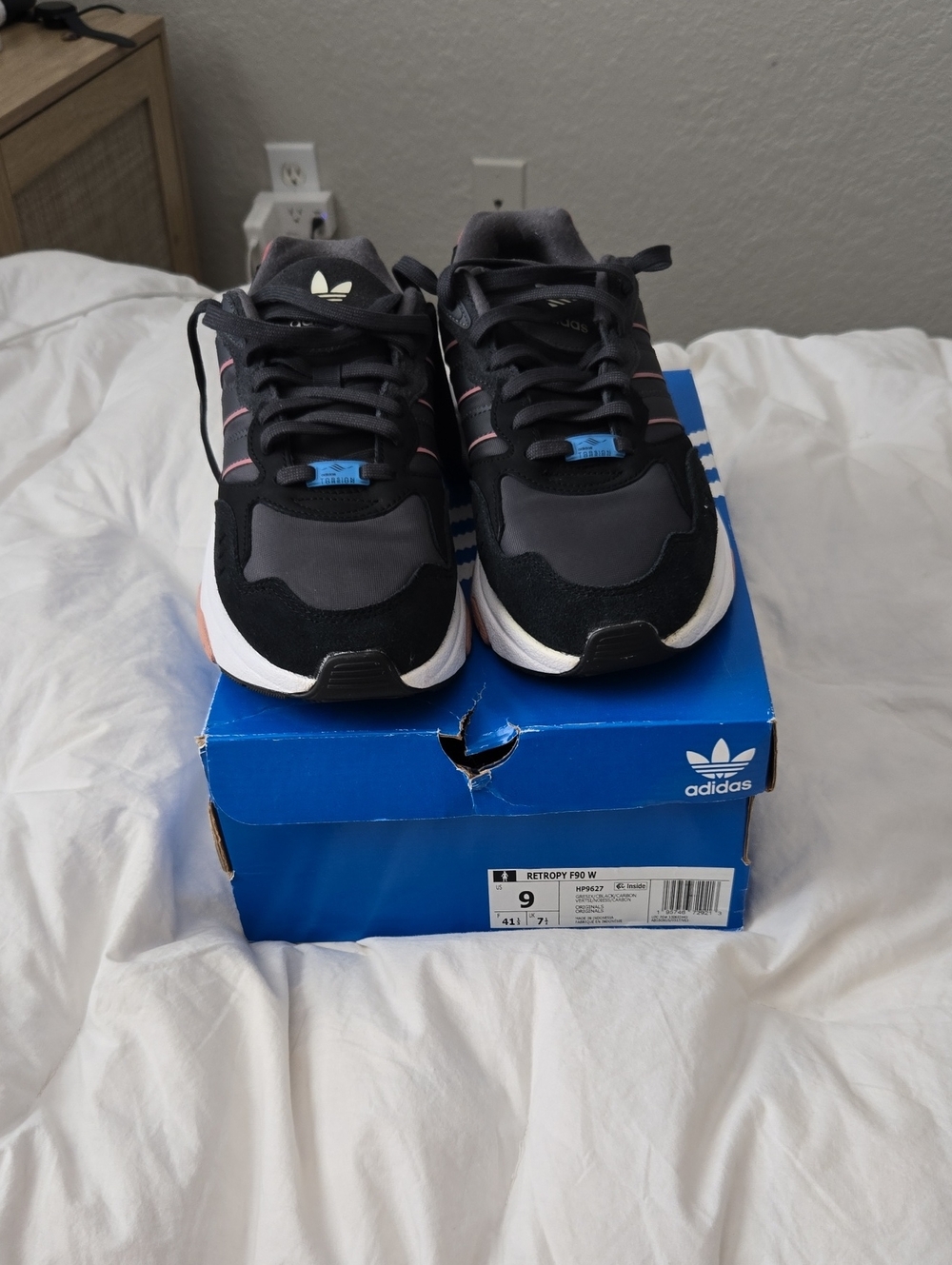 Adidas Retropy F90